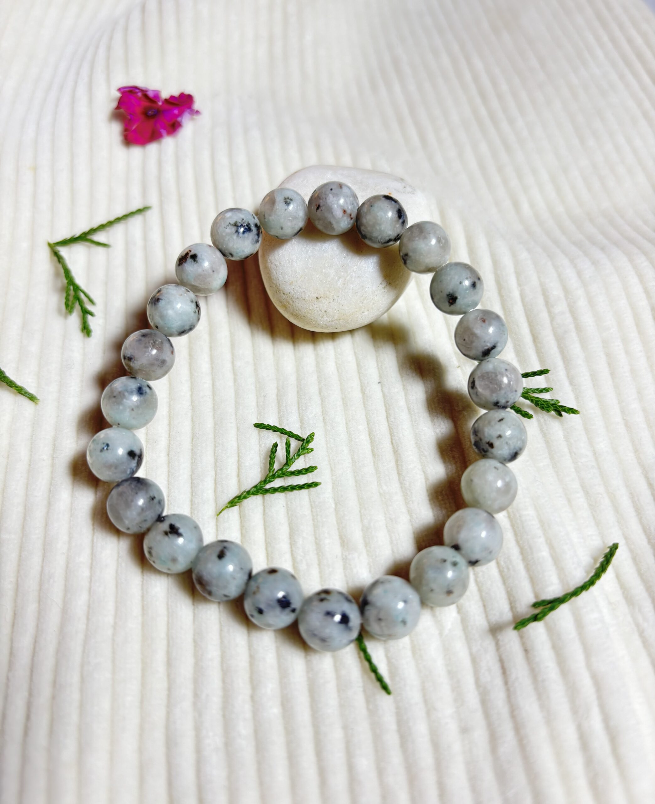 FullSizeRender Kiwi Stone Bracelet 8mm